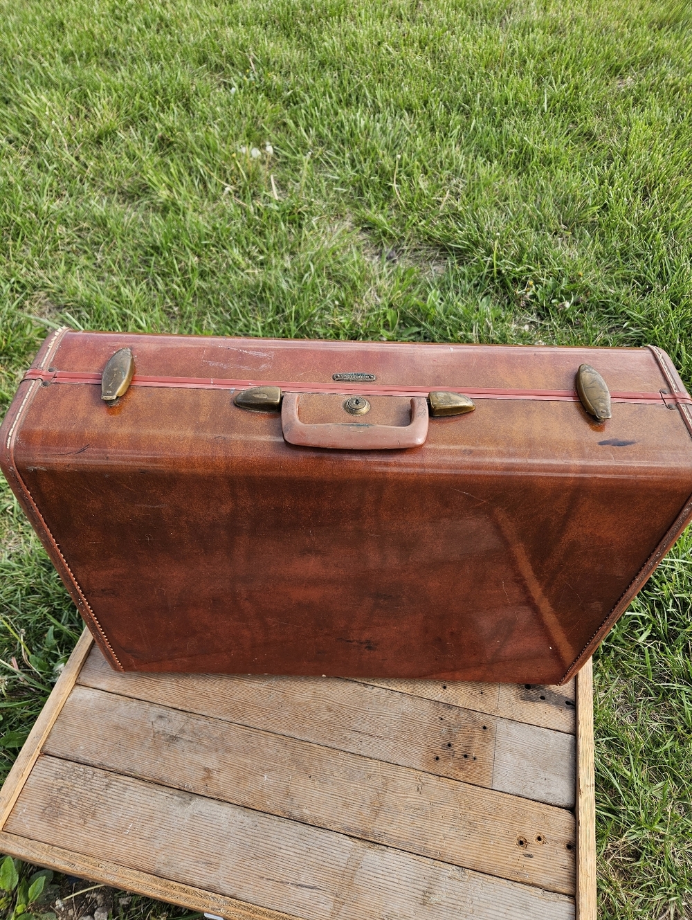 Vintage MCM Samsonite Shwayder Model 4935 Bros. Brown Hard Shell Suitcase 1950s